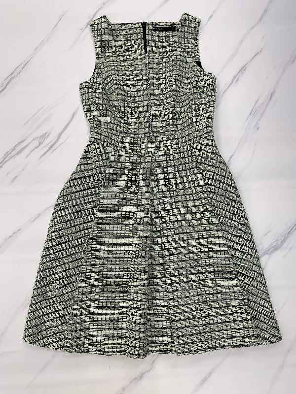 sleek midi dressDress Casual Midi By Karen Millen In Green, Size: 6