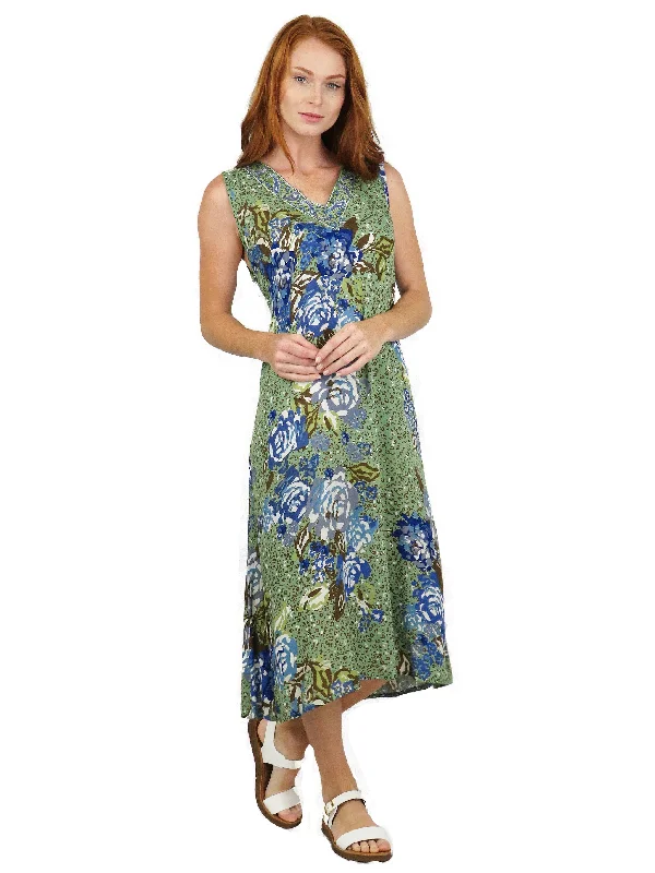 comfy dressLa Cera Sleeveless V-Neck Artistic Floral Dress