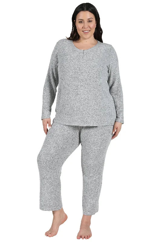 flowy maxi dressThe Comfort Collection Plus Size Snap PJ Set