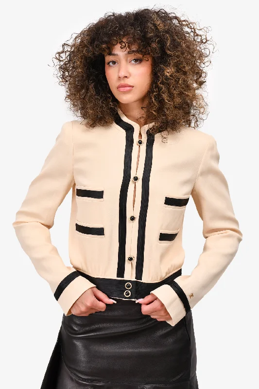 contemporary trench coatPre-Loved Chanel™ 2002 Beige/Black Wool Buttoned Jacket Size 38