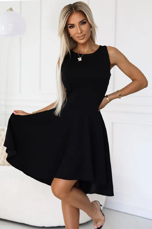 sleek dressNumoco 575-1 Unique dress with longer back - black