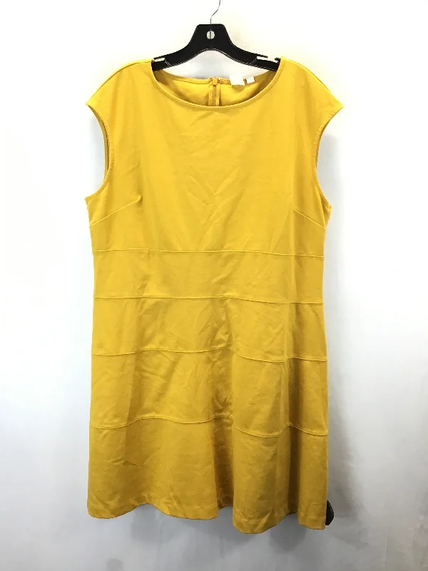 chic wrap dressDress Work By Gap In Yellow, Size: 1x