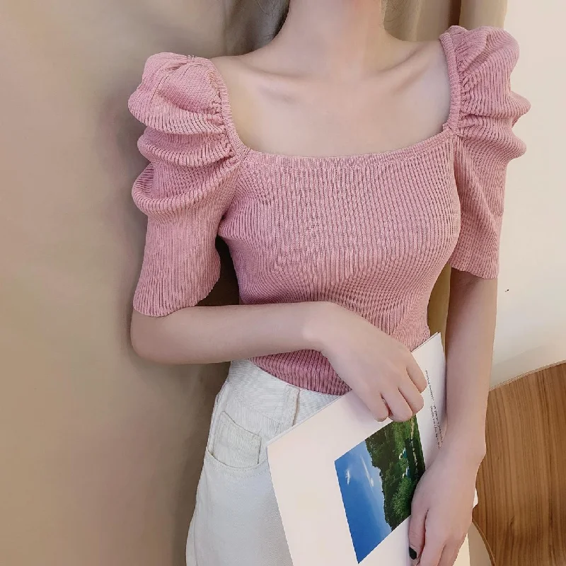 contemporary coatCute round neck knitted top    S46